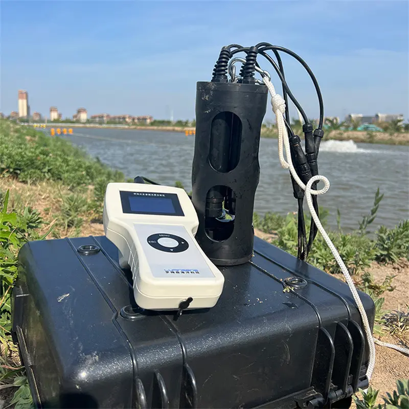 Portable Multi-Parameter Water Quality Analyzer with DOpHSalinityTurbidity (9).jpg